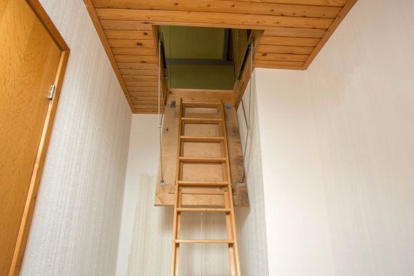 Cost of Attic Ladder Replacement in Oakland