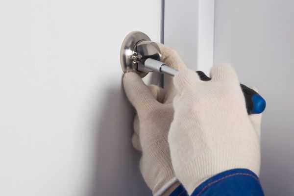 Cost of Deadbolt Replacement in Oakland