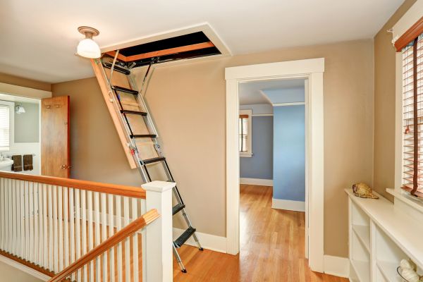 Cost of Attic Stairs Repair in Oakland