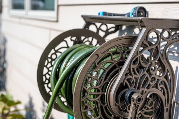 Cost of Hose Hanger Installation in Oakland